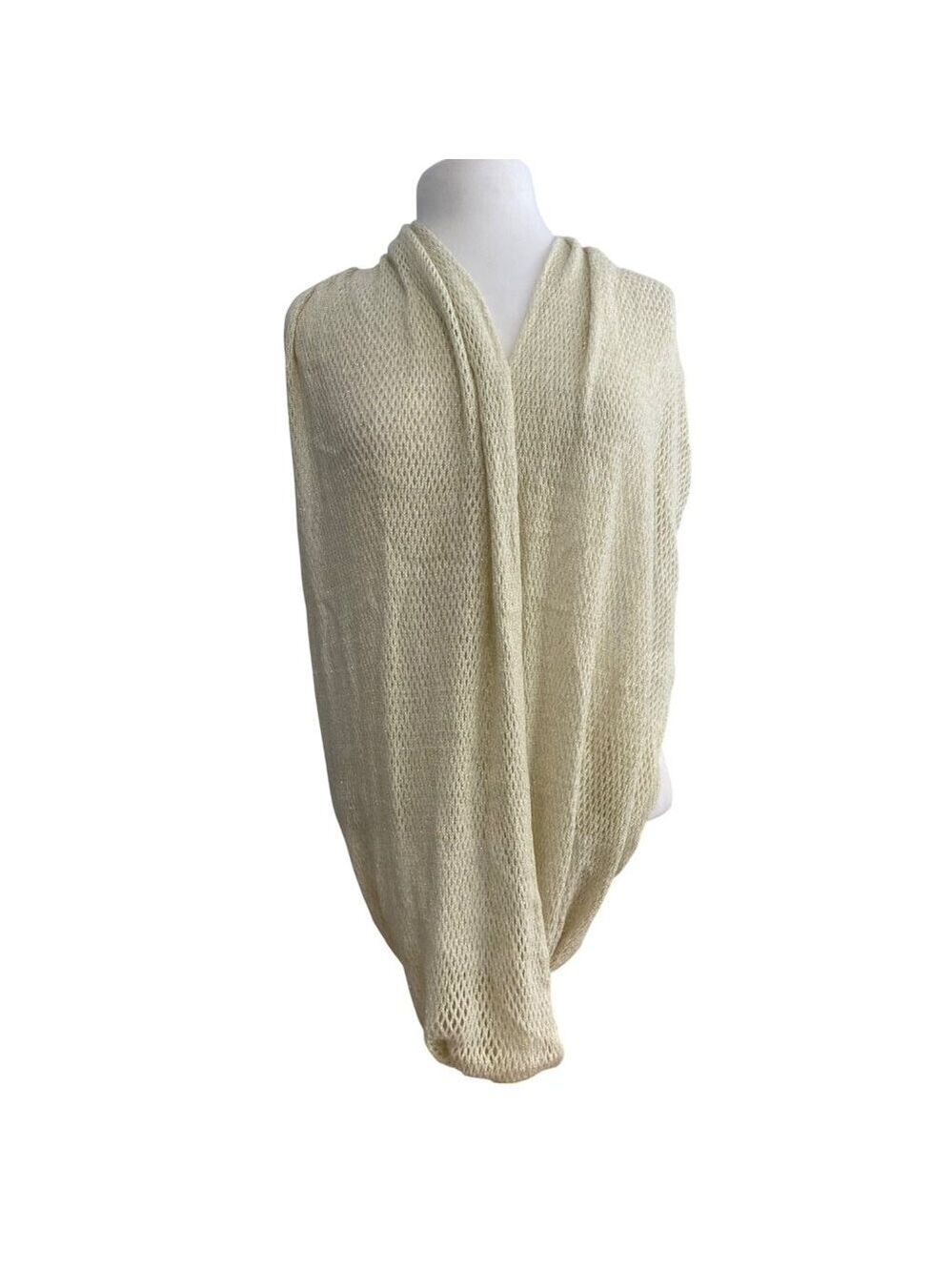 Steve Madden Cream & Gold Knit Infinity crochet Scarf Lightweight Style Womens A